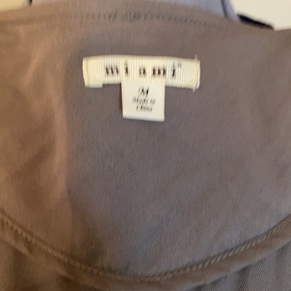 🌈Miami brand Light weight asymmetrical coat 🌈 - Picture 4 of 9